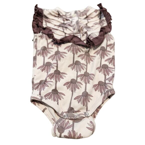 ❤️5/$25❤️ Kate Quinn Floral Ruffle Baby Onesie - Picture 1 of 1